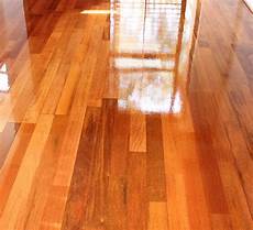 Polyurethane Varnish