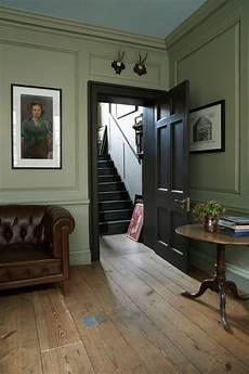 Undercoat Paint